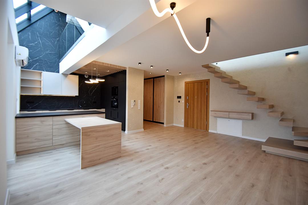 Luksusowy apartament dwupoziomowy